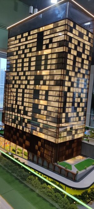  Office Space in IT/SEZ – Exterior View View at Splendor Onyx Blue, Sector 142 - for Sale