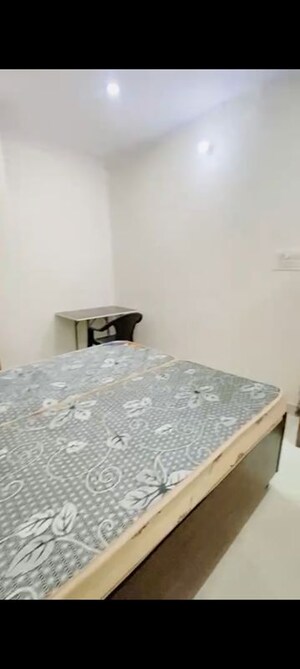 Bedroom in 1 BHK Apartment at Dwarka Sector 16 – for Rent