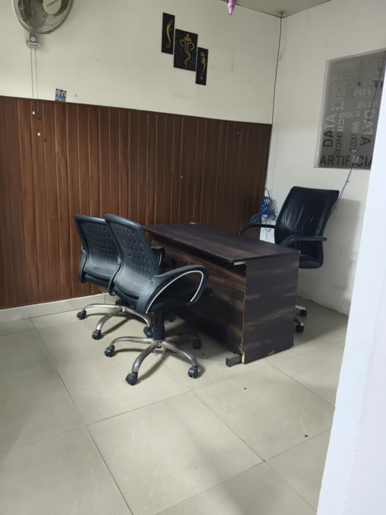Team Area, sector 3 Commercial Office Space 1500 Sq.Ft. In Sector 3 Noida 10735655