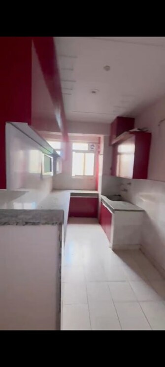3 BHK +  1475 Sq.Ft. Apartment in Proview Officer City