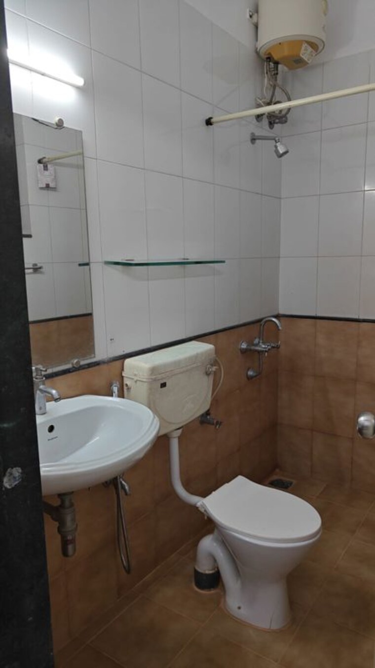 Bathroom, porvorim 2 Bedroom 1000 Sq.Ft. Apartment In Porvorim Goa 10735714