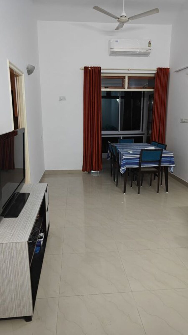 Room, porvorim 2 Bedroom 1000 Sq.Ft. Apartment In Porvorim Goa 10735714