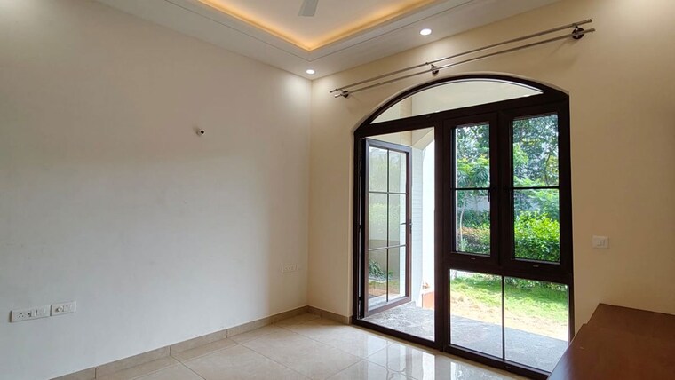 Living Room, aspen-greens-at-the-prestige-city 4 Bedroom 3364 Sq.Ft. Independent House In Sarjapur Road Bangalore 10735668