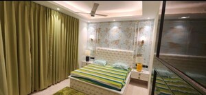 Bedroom in 4 BHK Apartment at Shalimar Belvedere Court, Gomti Nagar – for Rent
