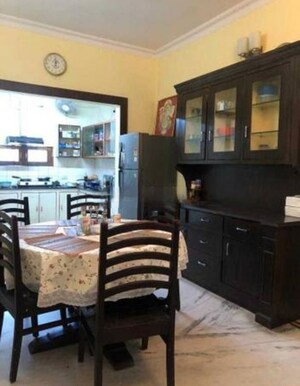Living Room in 4 BHK Apartment at Shalimar Belvedere Court, Gomti Nagar – for Rent