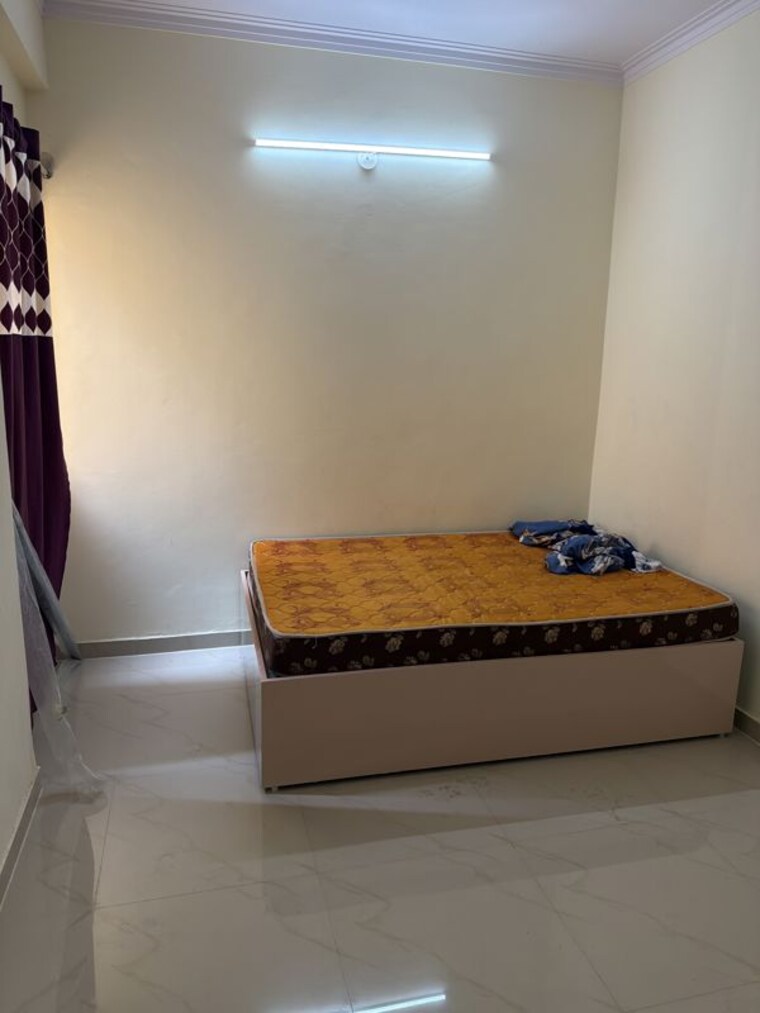 undefined, amrapali-verona-heights 2.5 Bedroom 1100 Sq.Ft. Apartment In Tech Zone 4 Greater Noida Greater Noida 10735708