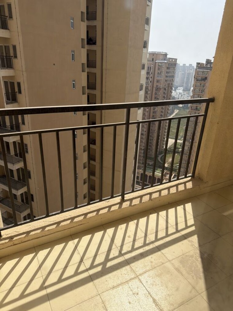 undefined, amrapali-verona-heights 2.5 Bedroom 1100 Sq.Ft. Apartment In Tech Zone 4 Greater Noida Greater Noida 10735708