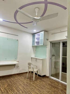 Room in 3 BHK Apartment at Lodha Meridian, Kukatpally – for Rent
