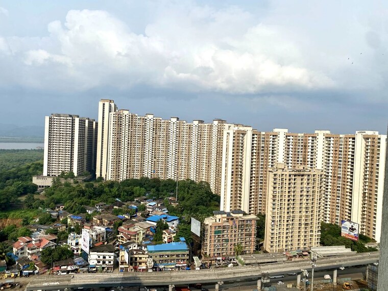 Exterior View, godrej-emerald 2 Bedroom 1100 Sq.Ft. Apartment In Ghodbunder Road Thane 10735756
