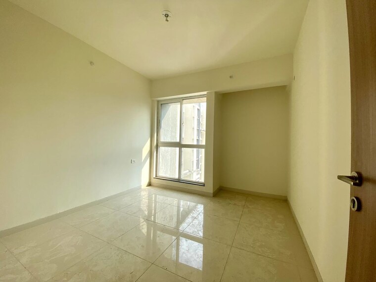 Room, godrej-emerald 2 Bedroom 1100 Sq.Ft. Apartment In Ghodbunder Road Thane 10735756