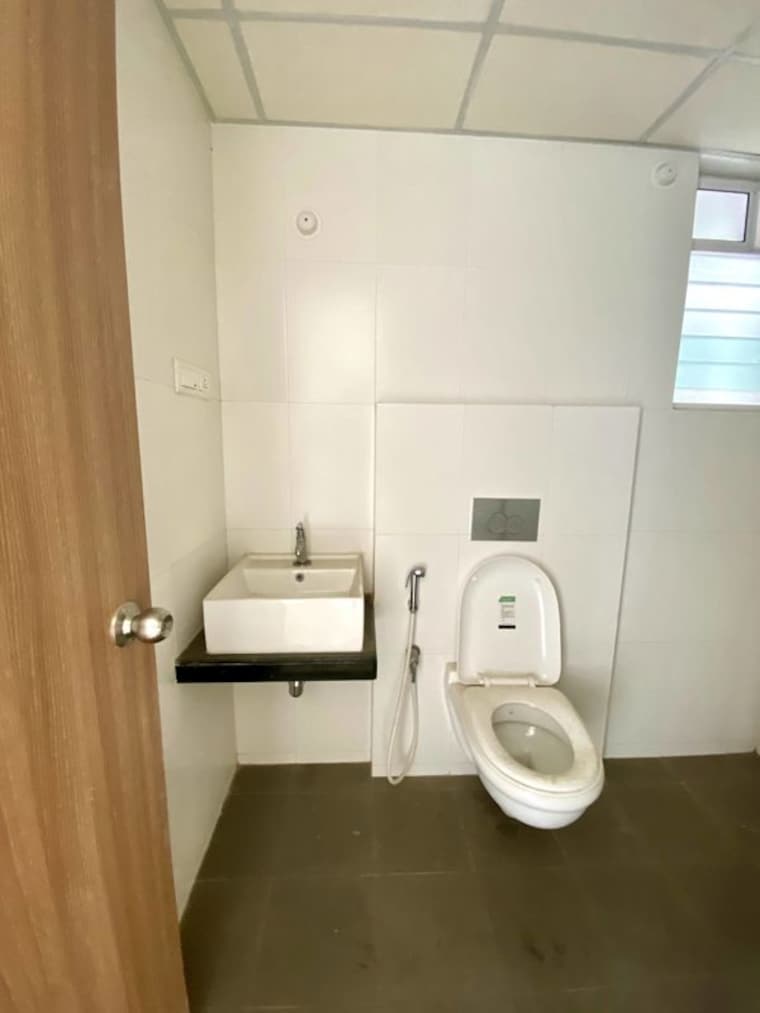 Bathroom, godrej-emerald 2 Bedroom 1100 Sq.Ft. Apartment In Ghodbunder Road Thane 10735756