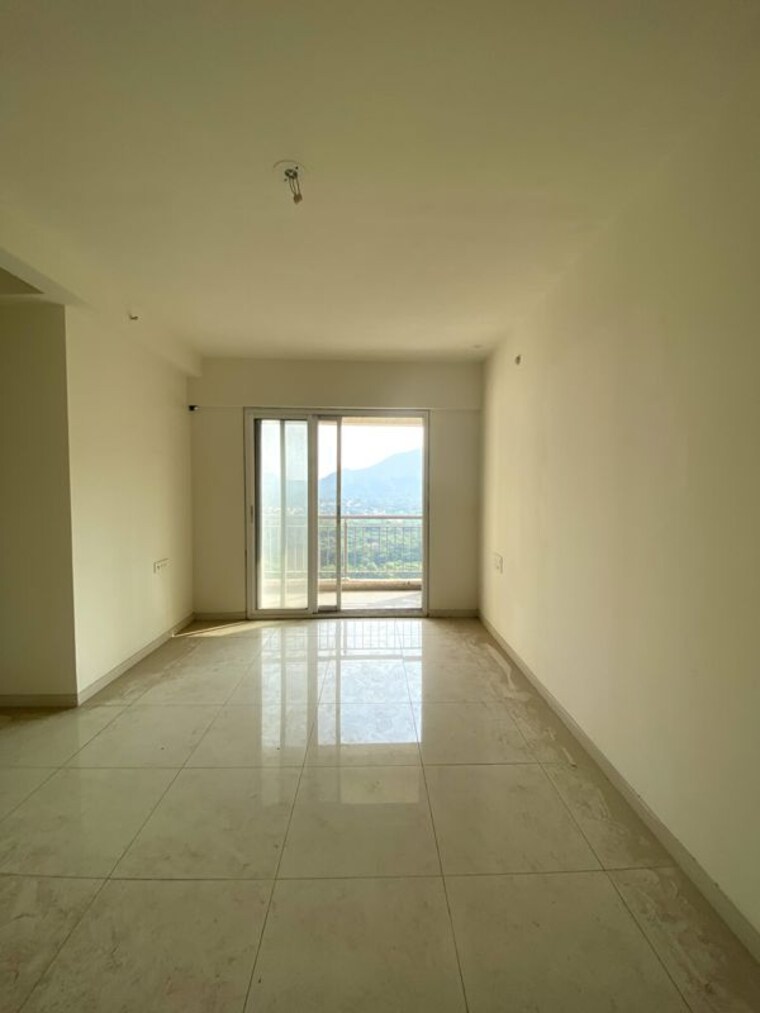 Room, godrej-emerald 2 Bedroom 1100 Sq.Ft. Apartment In Ghodbunder Road Thane 10735756