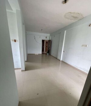 Room in 2 BHK Apartment at Nikol – for Sale