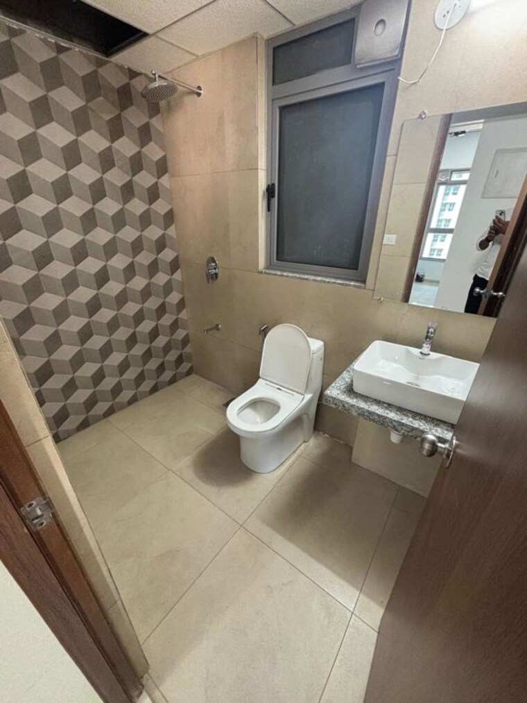 Bathroom, kalpataru-immensa 2 Bedroom 637 Sq.Ft. Apartment In Kolshet Road Thane 10735767