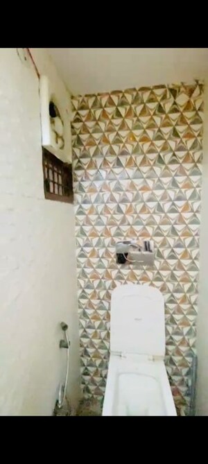 Bathroom in 1 BHK Apartment at Dwarka Sector 16 – for Rent