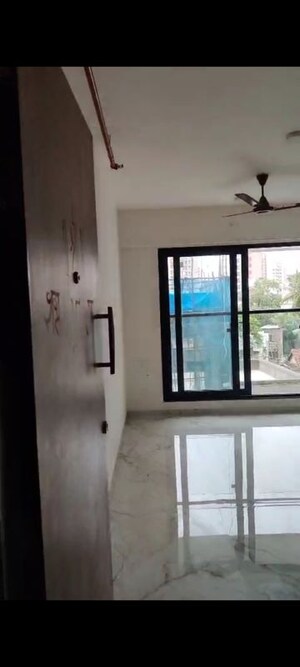 2 BHK Apartment For Rent in The Baya Midtown, Dadar West