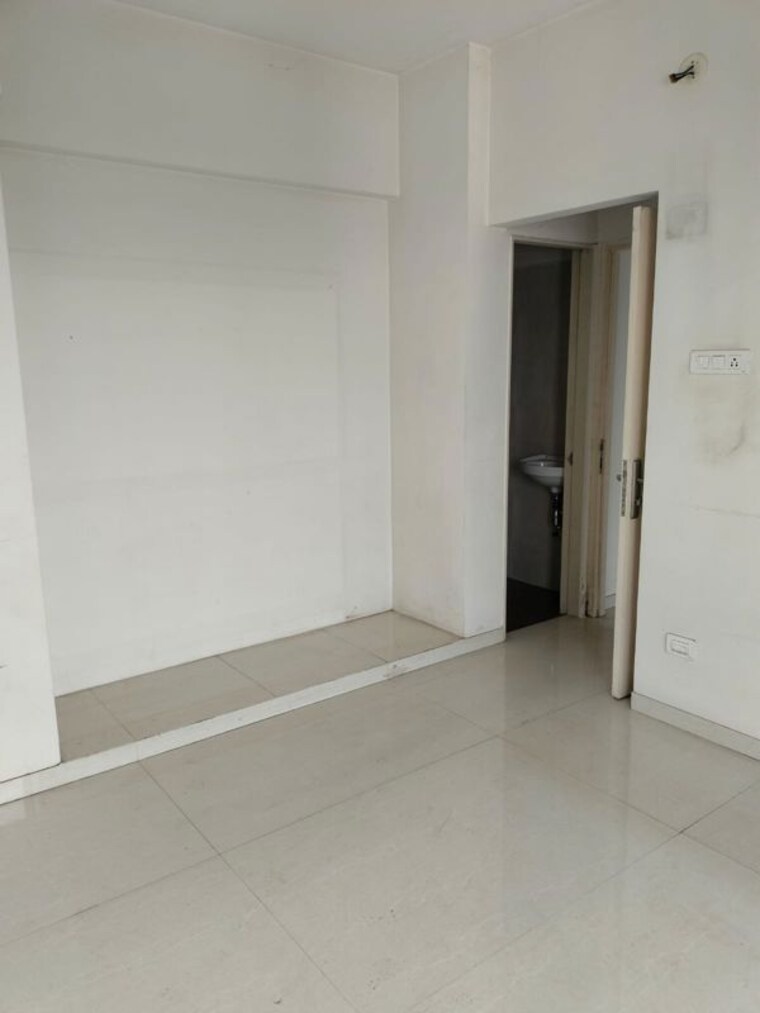 Room, vijay-orovia 1 Bedroom 393 Sq.Ft. Apartment In Ghodbunder Road Thane 10735807