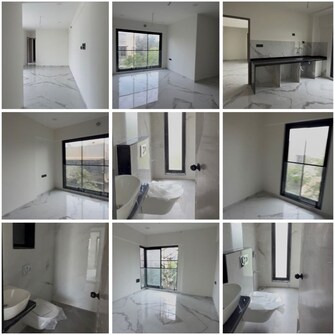 2.5 BHK 950 Sq.Ft. Apartment in Andheri CHS