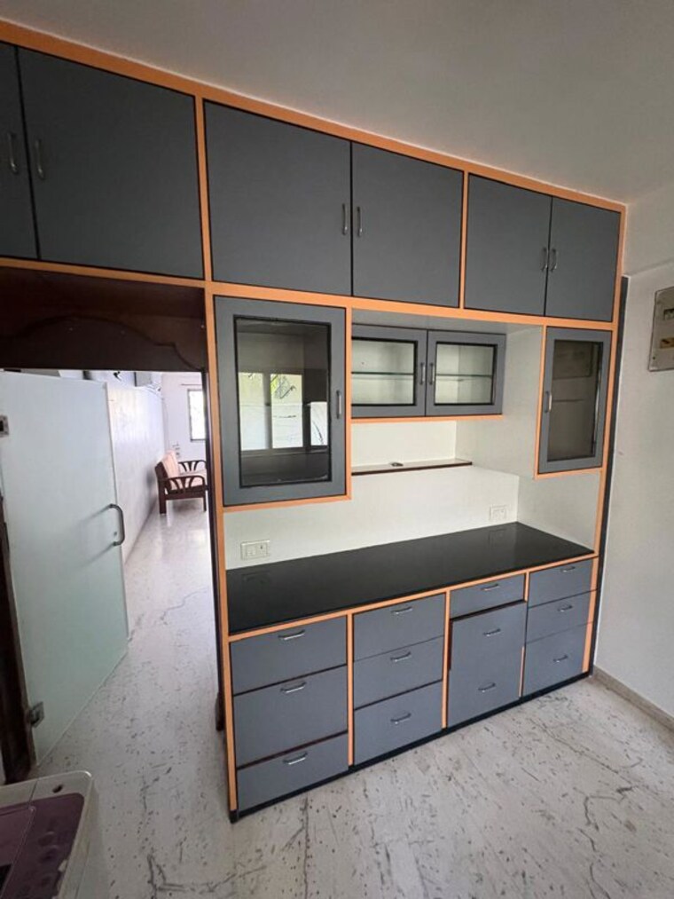 Balcony, diamond-garden 2 Bedroom 850 Sq.Ft. Apartment In Chembur Mumbai 10735845