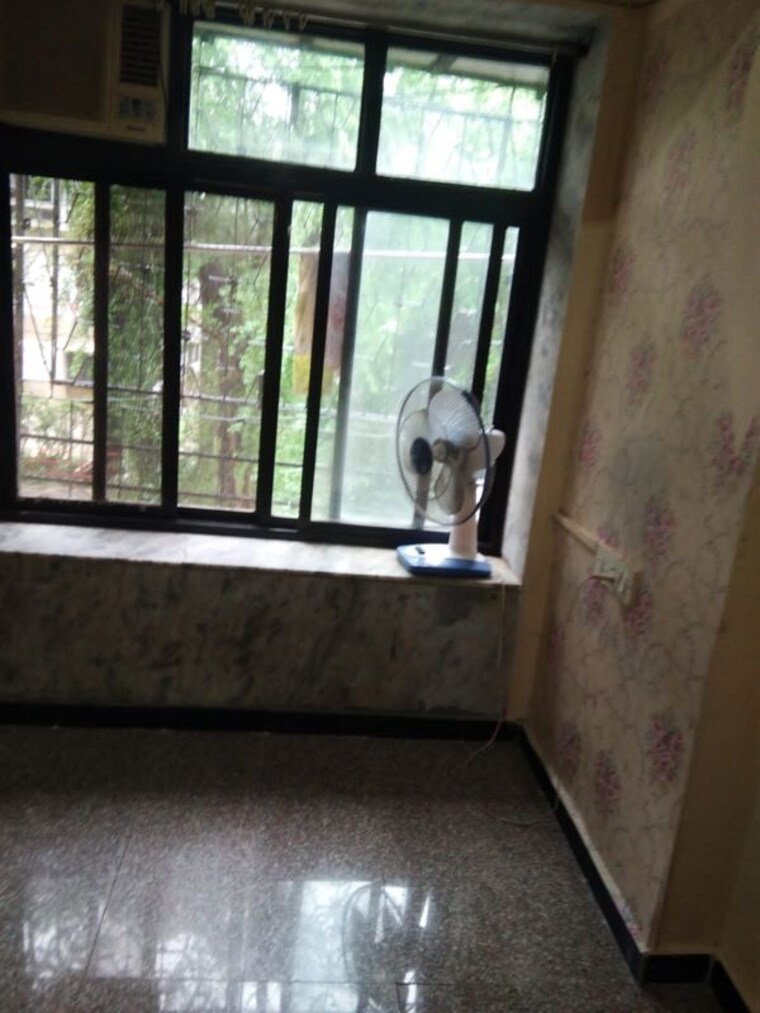 Balcony, hill-view-chs 1 Bedroom 320 Sq.Ft. Apartment In Borivali West Mumbai 10735835