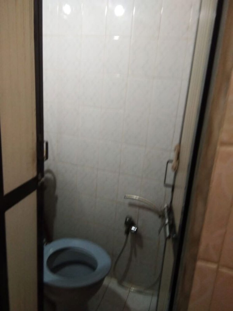 Bathroom, hill-view-chs 1 Bedroom 320 Sq.Ft. Apartment In Borivali West Mumbai 10735835