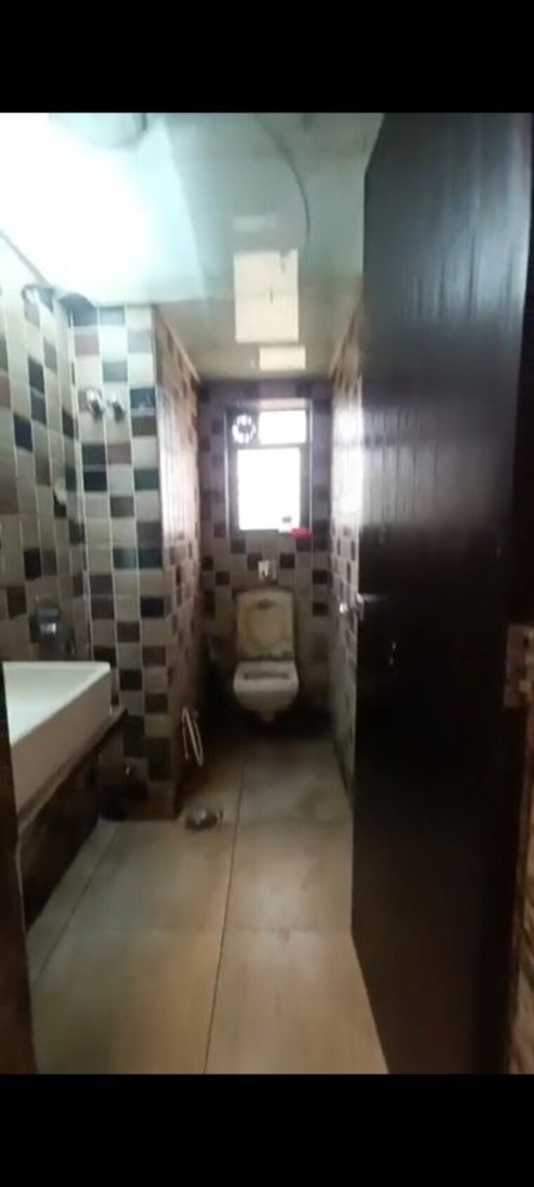 Bathroom, andheri-chs 2 Bedroom 500 Sq.Ft. Apartment In Andheri West Mumbai 10735851