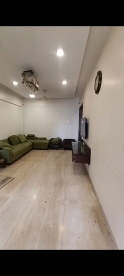 2 BHK Apartment For Rent in Andheri CHS