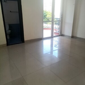 Room in 3 BHK Apartment at Omaxe The Nile, Sector 49 – for Rent