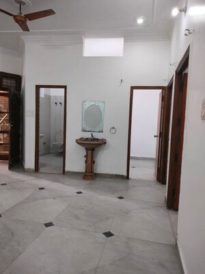 Room in 1 BHK Independent House at Sector 4 – for Rent