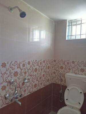 Bathroom in 3 BHK Builder Floor at Kodathi – for Rent
