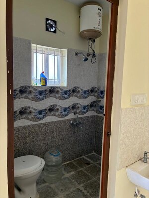 Bathroom in 1 BHK Builder Floor at Kodathi – for Rent