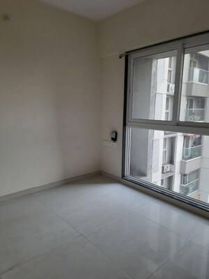 Room in 2 BHK Apartment at Ashar Axis, Majiwada – for Rent
