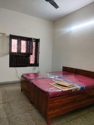 Bedroom in 2 BHK Independent House at Sector 4 – for Rent