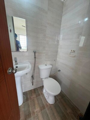 Bathroom in 2 BHK Apartment at VTP Purvanchal, Wagholi – for Sale