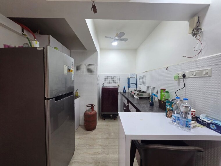 Team Area, summit-apartment 1 RK 350 Sq.Ft. Apartment In Goregaon East Mumbai 10735911
