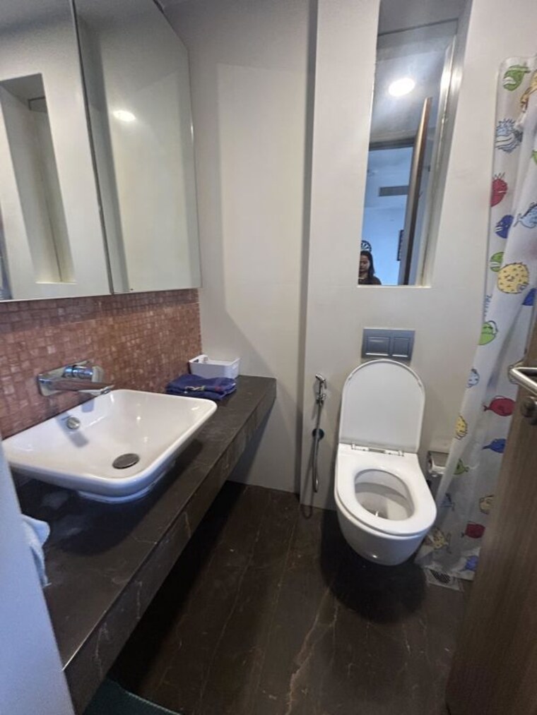 Bathroom, lodha-marquise 4 Bedroom 1625 Sq.Ft. Apartment In Worli Mumbai 10735921