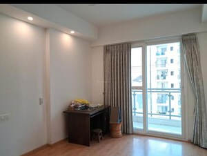 3 BHK Apartment For Sale in Mahagun Mezzaria, Sector 78