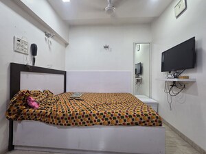 Bedroom in Studio Apartment at Summit Apartment, Goregaon East – for Rent