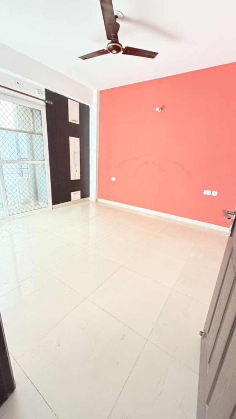 Room, amrapali-verona-heights 2 Bedroom 1000 Sq.Ft. Apartment In Tech Zone 4 Greater Noida Greater Noida 10735697