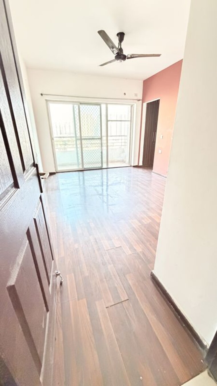 Balcony, amrapali-verona-heights 2 Bedroom 1000 Sq.Ft. Apartment In Tech Zone 4 Greater Noida Greater Noida 10735697