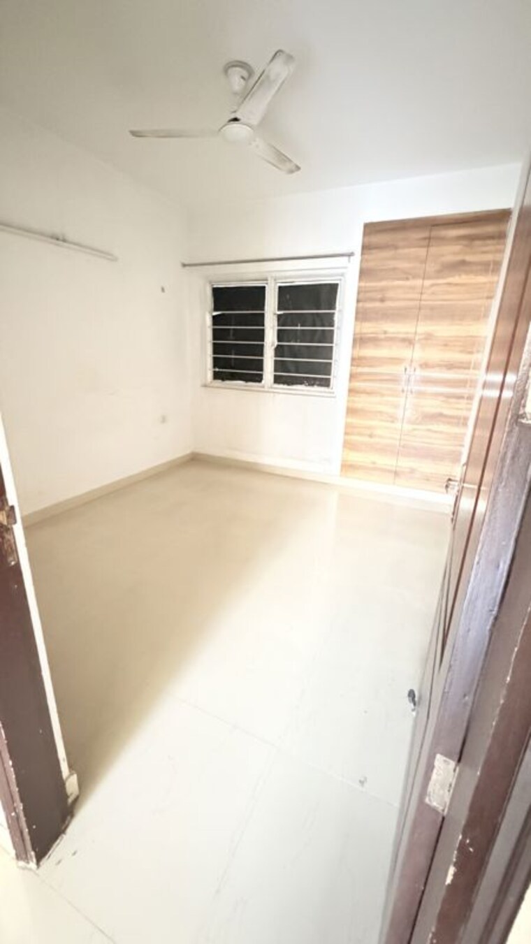 Room, amrapali-verona-heights 2 Bedroom 1000 Sq.Ft. Apartment In Tech Zone 4 Greater Noida Greater Noida 10735697
