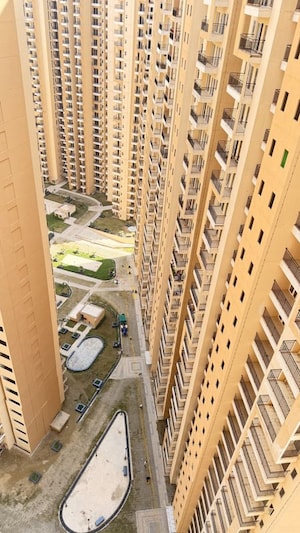 3 BHK Apartment – Exterior View View at Amrapali Verona Heights, Tech Zone 4 Greater Noida - for Sale