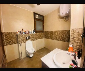 Bathroom in 3 BHK Builder Floor at Sector 9 Panchkula – for Rent