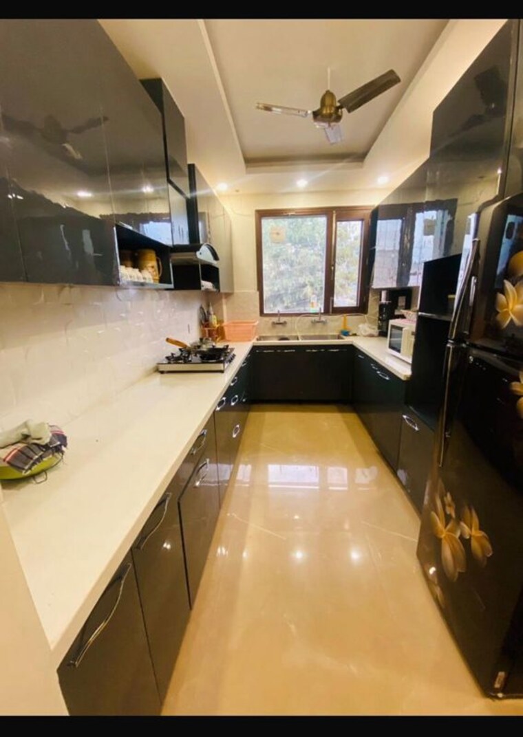 Kitchen, sector 9 panchkula 3 Bedroom 2100 Sq.Ft. Builder Floor In Sector 9 Panchkula Panchkula 10735913