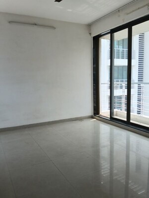 Room in 3 BHK Apartment at Kesar Harmony, Kharghar – for Rent