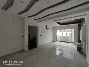 Building Lobby in 4 BHK Builder Floor at Green Fields Colony – for Rent