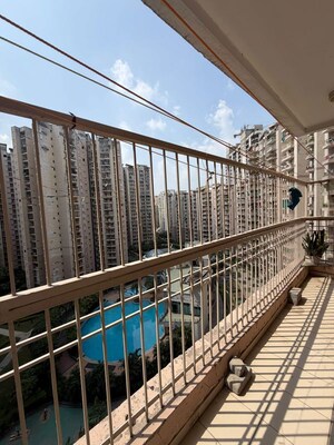 2.5 BHK Apartment For Rent in Ajnara Homes, Sector 16b Greater Noida