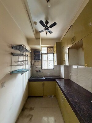 Kitchen in 2.5 BHK Apartment at Ajnara Homes, Sector 16b Greater Noida – for Rent