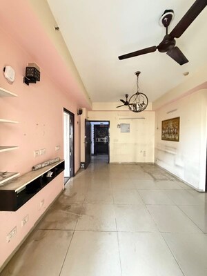 Kitchen in 2.5 BHK Apartment at Ajnara Homes, Sector 16b Greater Noida – for Rent