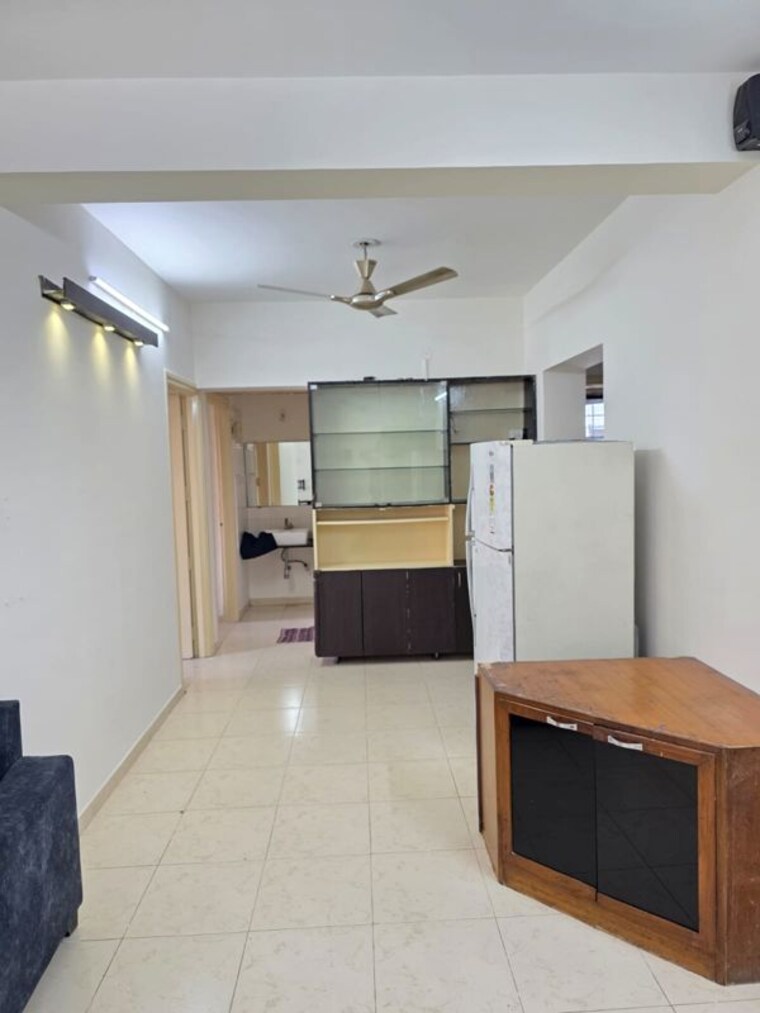 Kitchen, nyati-empire 2 Bedroom 860 Sq.Ft. Apartment In Kharadi Pune 10736015